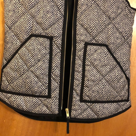J. Crew Quilted Vest - Chevron - Full Zip Up - Pockets - Picture 3 of 5